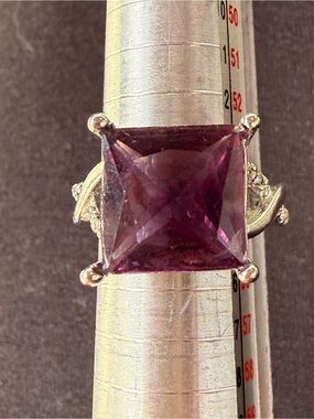Vintage Silver Ring with Square Purple Stone - Women's Fashion Jewelry Sz7